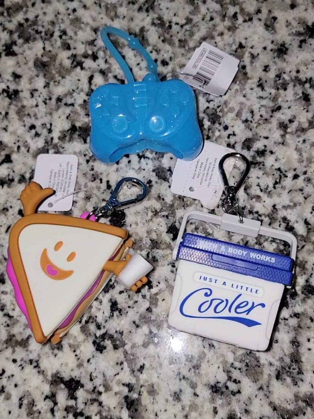 🎉 3 NWT BATH & BODY WORKS PB & J SANDWICH COOLER GAME CONTROL POCKETBAC HOLDERS